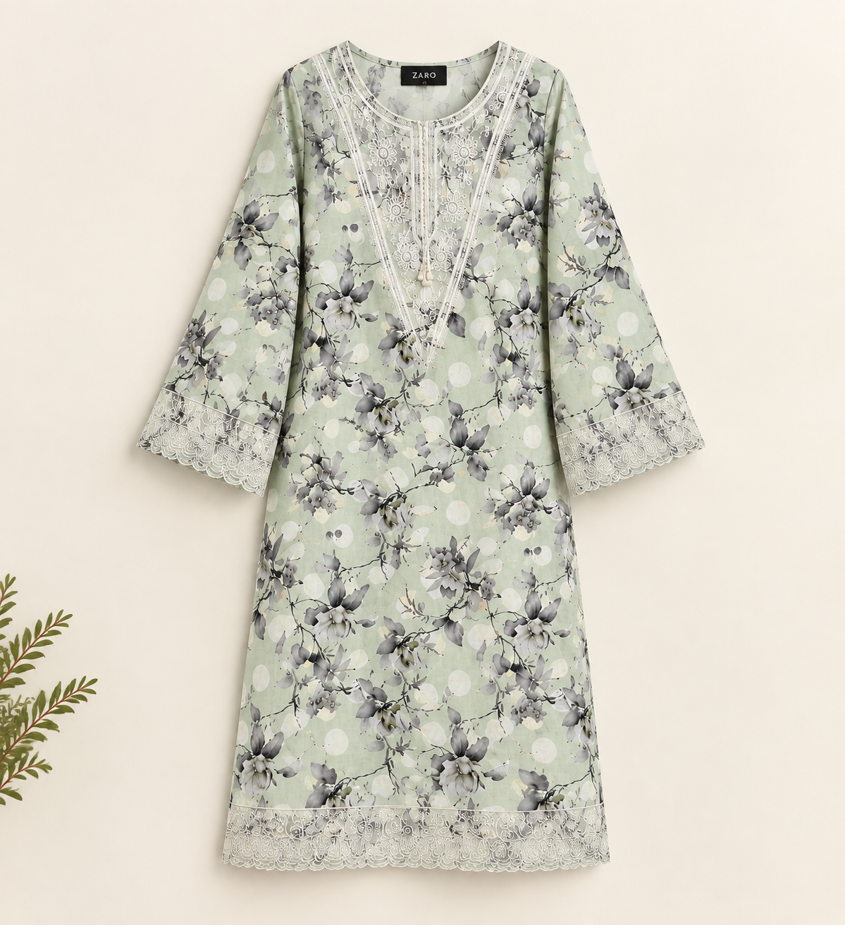 Pista Bloom Embroidered 3-Piece Suit