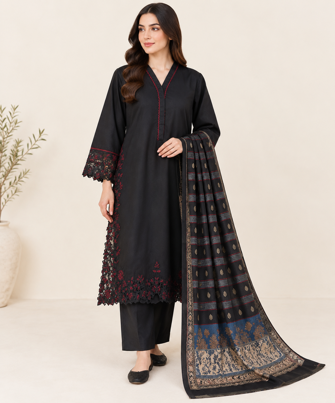 Black Orchid 3-Piece Suit Dhannak